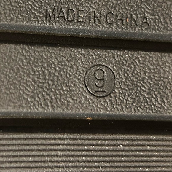 Steve Madden Kizam Black Faux Leather Platform Knee High Boots Size 9 - Picture 10 of 13